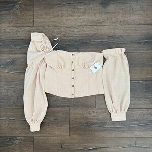 BrandNew✨ SongOfStyle Top in Large